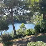 Lumineux, Proche Et Lejlighed