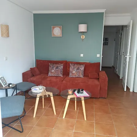 Lumineux, Proche Et Saint-Raphaël