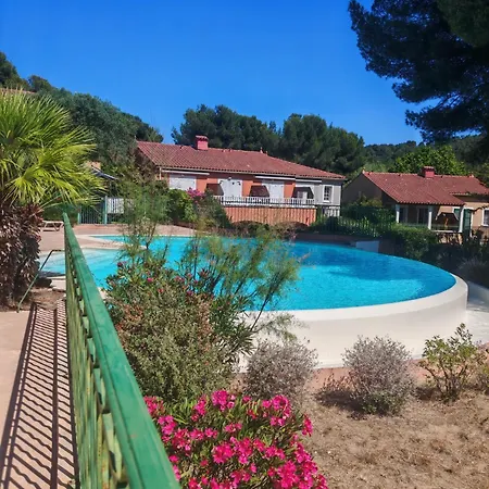 Lejlighed Lumineux Avec Piscine, Proche Et