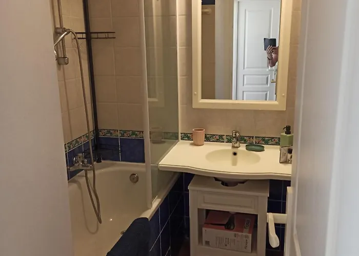 Lumineux, Proche Et Apartmán *